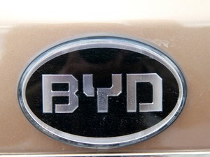 屬于你的SUV 比亞迪S6諸暨科大優惠0.1萬，輕松代辦按揭